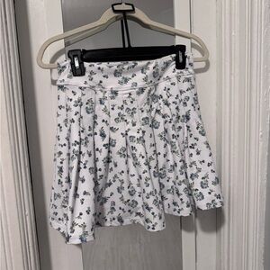 Elegant Floral A-Line Skirt with Shorts